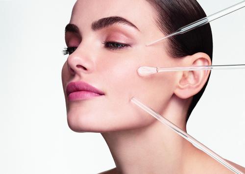 Почистване на лице + Безиглена мезотерапия DERMAOXY / CRYOLED